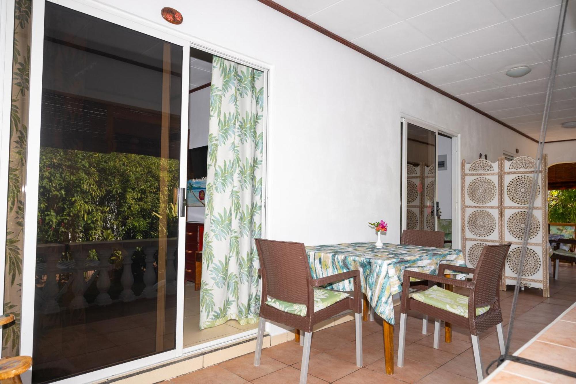 Pension Hibiscus La Digue Exterior foto